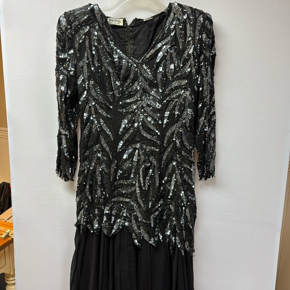 NAGPAL New York Beaded and Sequin Dress Black and Silver Size XXL - Picture 2 of 8